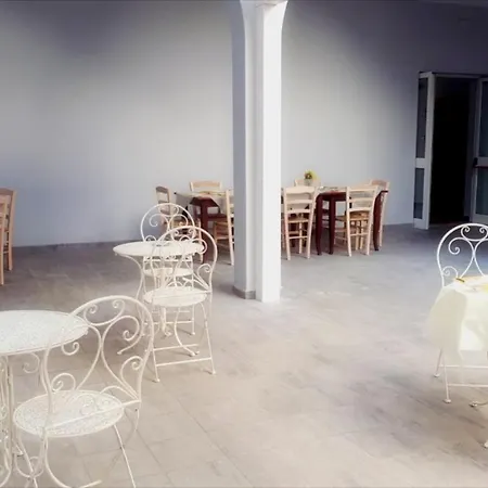 Chiostro Delle Cererie Matera