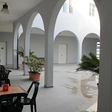 Chiostro Delle Cererie 2*