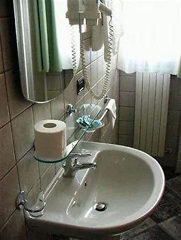 Hotel Chiostro Delle Cererie 2*