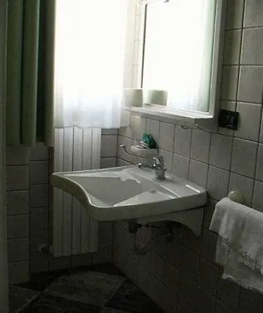 Chiostro Delle Cererie 호텔 2*