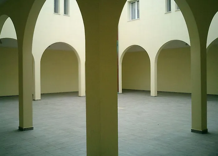 Chiostro Delle Cererie 2* Matera